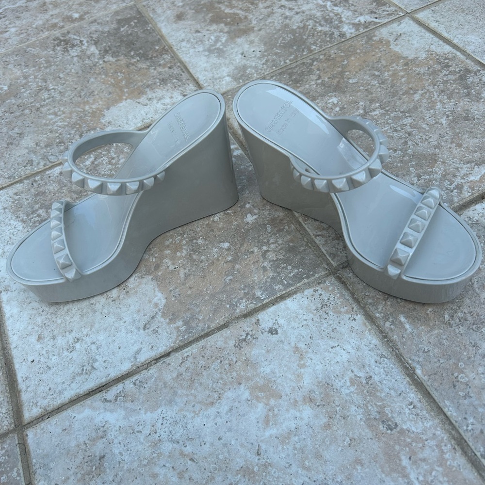 Carmen Sol White Studded Wedge Sandals - Picture 6 of 6